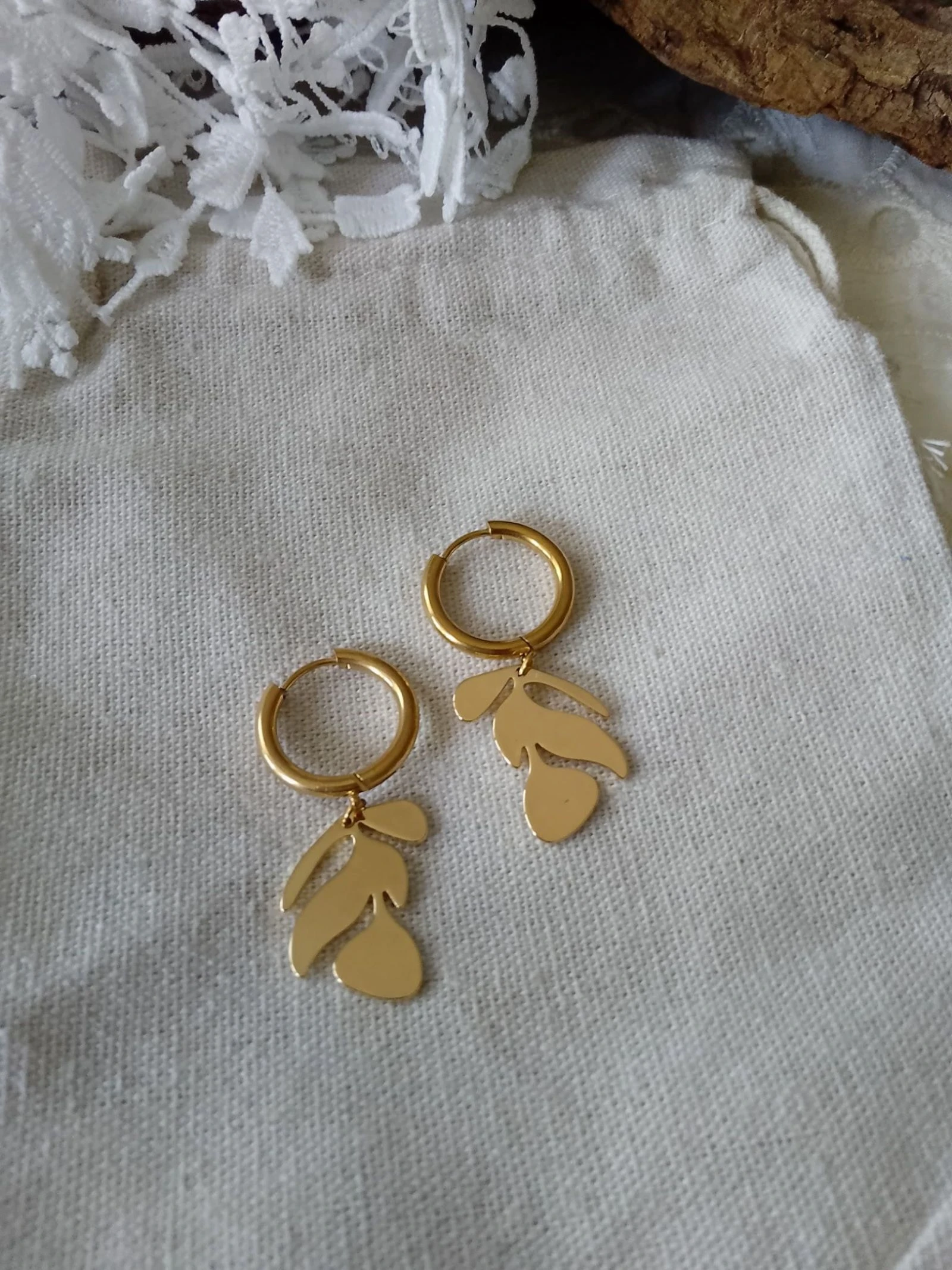 Brincos de argola boêmios folha em aço inoxidável dourado – photo 2